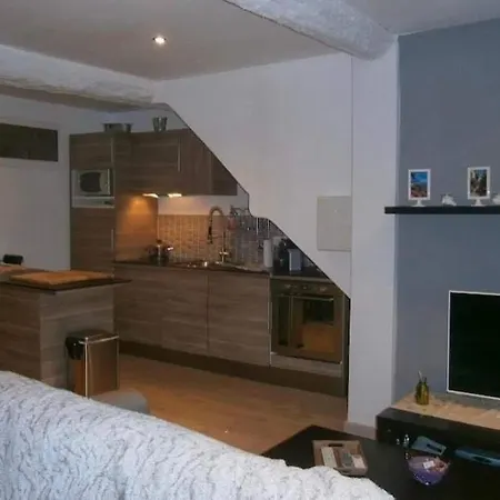 Grand 2 Pieces Proche Plage Appartement *